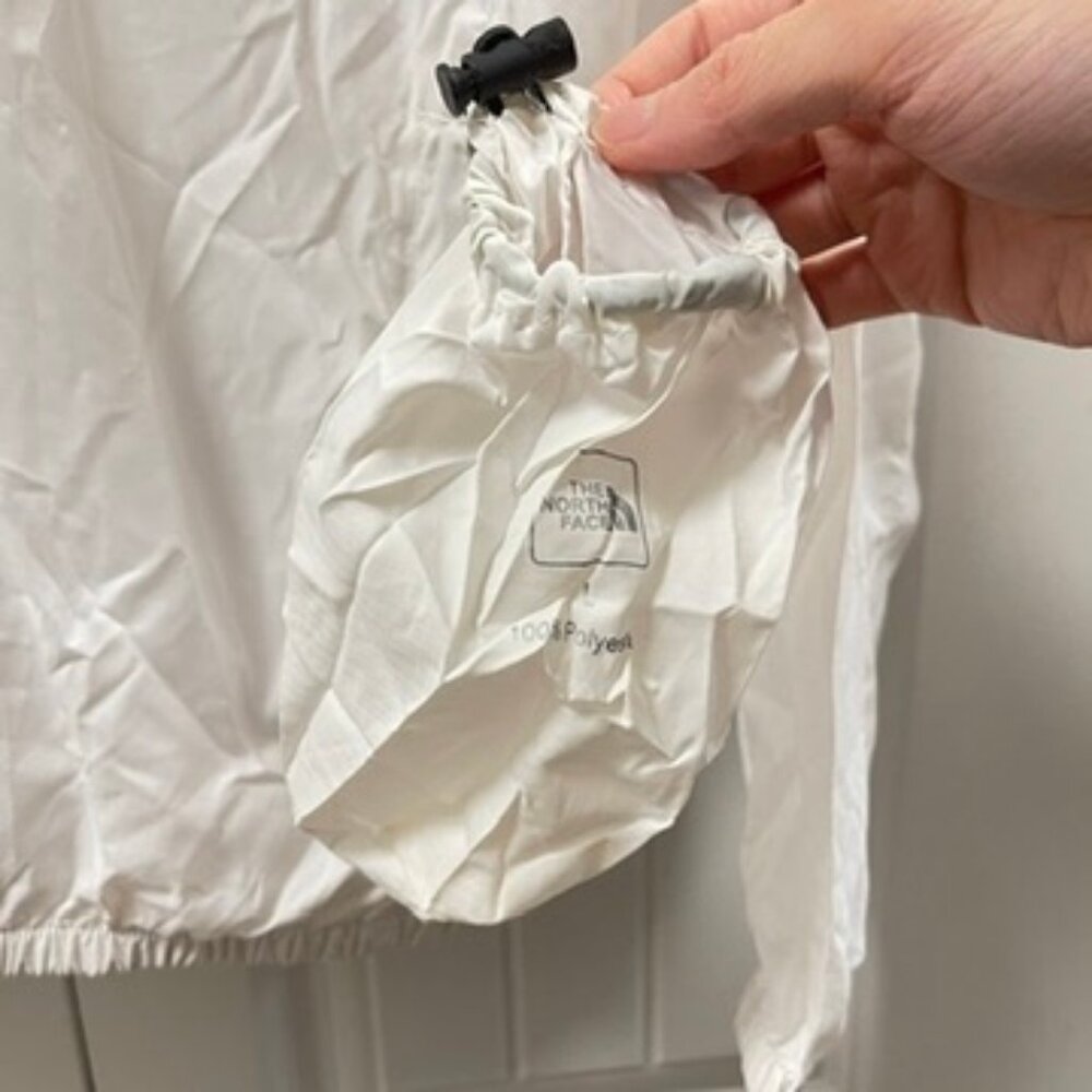 The North Face Packable Translucent Windbreaker W… - image 5